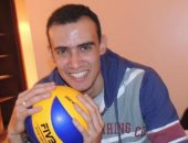 بره الملعب.. أحمد أمين لاعب الطائرة: هوايتى صيد الأسماك وبحب ويل سميث