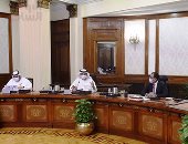 رئيس الوزراء يبحث مع وزير الصناعة الإماراتى الفرص الاستثمارية بين البلدين