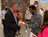 نجل الرئيس الصومالى يزور المتحف القومى للحضارة المصرية بالفسطاط
