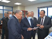 وزير التنمية المحلية ومحافظ المنيا يتفقدان إدارة نظم المعلومات 