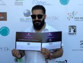 "عائشة لا تستطيع الطيران" يفوز بجائزتين من مهرجان عمان