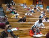 تنسيق الجامعات 2022.. طلاب الثانوية العامة يؤدون اختبارات القدرات بإعلام القاهرة