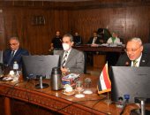 محافظ الغربية يشارك مجلس الجامعة اجتماعه الدورى 