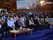 رئيس الوزراء يستمع لمستجدات مشروعات "حياة كريمة" بالبحيرة