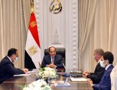الرئيس السيسى يستعرض جهود إنشاء أكبر مصنع للغزل فى العالم بمدينة المحلة.. ويوجه بمواصلة خطة الدولة للنهوض بصناعة الغزل والنسيج بهدف استعادة القطن المصرى لسابق عهده