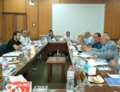 الغرفة التجارية بالإسماعيلية تناقش معرض أهلا مدارس 2022