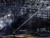 اندلاع حريق بمدينة السينما الشهيرة "تشينيتشيتا" فى روما.. فيديو