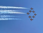 النسور السوداء.. فريق طيارى كوريا الجنوبية فوق سماء الأهرامات.. صور 