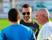 فيريرا يعقد جلسة مع اللاعبين قبل بداية مران الزمالك لوضع خطة الموسم
