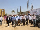 محافظ المنيا يتفقد مشروعات المبادرة الرئاسية "حياة كريمة "بمركز العدوة