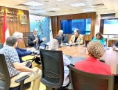 نائب وزير الإسكان يؤكد أهمية تعزيز قدرات العاملين بـ"جهاز تنظيم مياه الشرب"