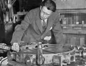 ساهم فى صنع أول قنبلة ذرية.. نوبل تحتفى بميلاد إرنست أورلاندو لورنس