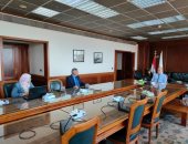 وزير الرى يناقش استعدادات أسبوع القاهرة للمياه وCop 27