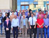 حياة كريمة.. قافلة طبية تجرى الكشف الطبى على المرضى بقرية بالحامول كفر الشيخ