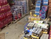 "تموين الإسكندرية" تضبط مخزنا للمواد الغذائية منتهية الصلاحية 