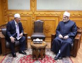 وكيل الأزهر يستقبل وفدًا ماليزيًا لبحث سبل التعاون فى التعليم والدعوة