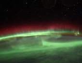 رائد فضاء يلتقط صورا مذهلة للشفق القطبى من محطة الفضاء الدولية
