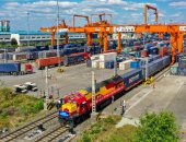 تسجيل 10 آلاف رحلة قطار شحن بين الصين وأوروبا خلال 2022