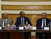 الإسكان: اجتماع موسع لمسئولى قطاع المرافق لمتابعة موقف مشروعات "حياة كريمة"