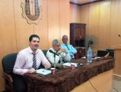 محافظ أسوان: نسابق الزمن لتحقيق العوائد الإيجابية من 14 مشروعًا لصندوق تحيا مصر