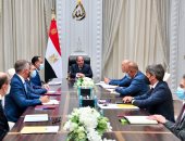 الرئيس السيسى يستقبل مسئولى "إينى".. ويؤكد: نتطلع لاستغلال أمثل لموارد مصر من الطاقة