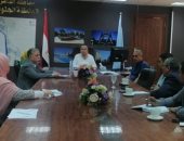 نائب محافظ القاهرة تبحث تطوير مدينة الرخام والجرانيت بشق الثعبان