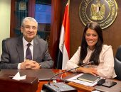 وزيرا التعاون الدولى والكهرباء يبحثان مشروعات "الطاقة" 