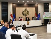 محافظ أسوان يترأس اجتماع لجنة المبادرة الوطنية للمشروعات الخضراء الذكية