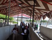 جامعة حلوان تستقبل الطلاب الجدد لإجراء الكشف الطبى.. صور 