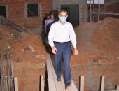 جولة مسائية لمحافظ الغربية لتفقد مشروعات حياة كريمة بنهطاى