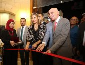 وزيرة الثقافة تفتتح المعرض العام في دورته الثالثة والأربعين بالأوبرا.. صور