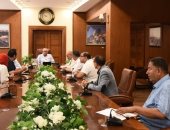 محافظ بورسعيد يتابع الموقف التنفيذى فى تطوير عدد من المشروعات بالمحافظة