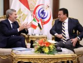 وزير الصحة يستقبل سفير إيطاليا لدى مصر لبحث سبل دعم وتعزيز التعاون بين البلدين