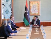 "المنفي" يبحث مع المبعوث الفرنسي لدى ليبيا توطيد العلاقات بين البلدين