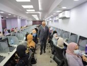 وزير التعليم يتفقد امتحانات المتقدمين لوظيفة معلم مساعد رياض أطفال