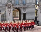 بدء موكب نقل نعش الملكة إليزابيث إلى قصر وستمنستر بقيادة الملك تشارلز