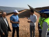 محافظ أسوان: مشروع الطاقة الشمسية يضم 32 محطة لإنتاج 1460 ميجاوات