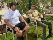 محمد بركات يحفز لاعبى المنتخب الأولمبى ويحضر المران الأول 