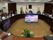 وزير الإسكان يستعرض مع مجموعة فنادق دولية الفرص الاستثمارية المتاحة