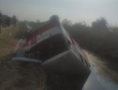 إصابة 7 أشخاص فى حادث تصادم سيارة ميكروباص بالبحيرة 