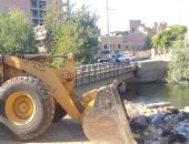 محافظ أسيوط: رفع 500 طن مخلفات صلبة بعدة حملات للنظافة ورفع المخلفات بالمراكز