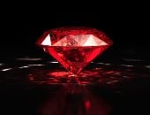 أجمل وأندر الأحجار الكريمة الحمراء على وجه الأرض.. أبرزها الماس الأحمر.. صور