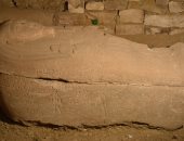 اكتشاف تابوت من الجرانيت الوردى لأحد كبار رجال الدولة فى عهد الملك رمسيس الثانى