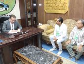 محافظ المنوفية يقرر صرف مساعدات مالية وعينية لحالتين من الأولى بالرعاية