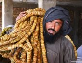 مملكة الفواكه المجففة فى العالم.. موسم تجفيف التين فى أفغانستان