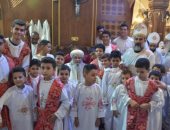 الكنيسة ترسم 270 شماس خلال اجتماع دورى لمجمع كهنة الفيوم.. صور