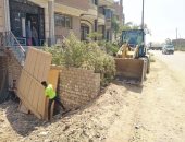 إزالة التعديات بطريق الجلاتمة برطس تمهيدا لأعمال تطويره