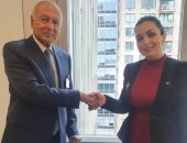 أبو الغيط يلتقى رئيسة كوسوفو ويدعوها لإعادة النظر فى وضع سفارة بلدها بالقدس