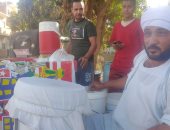 انتصار الإرادة.. عصام يتحدى إعاقته بالعمل منذ 15 عاما بإحدى قرى قنا (صور)