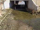 محافظ أسوان: حل جذرى لمشكلة المياه الجوفية أسفل نفق السكة الحديد بمنطقة السد العالى